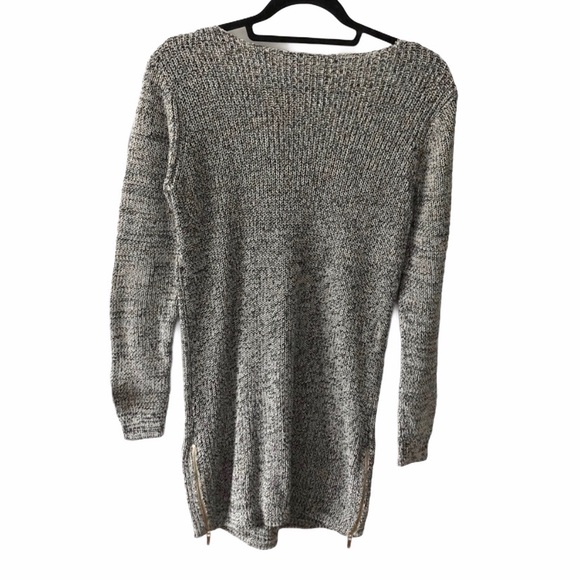 Dynamite Grey Sweater Dress Size Medium - Picture 3 of 4